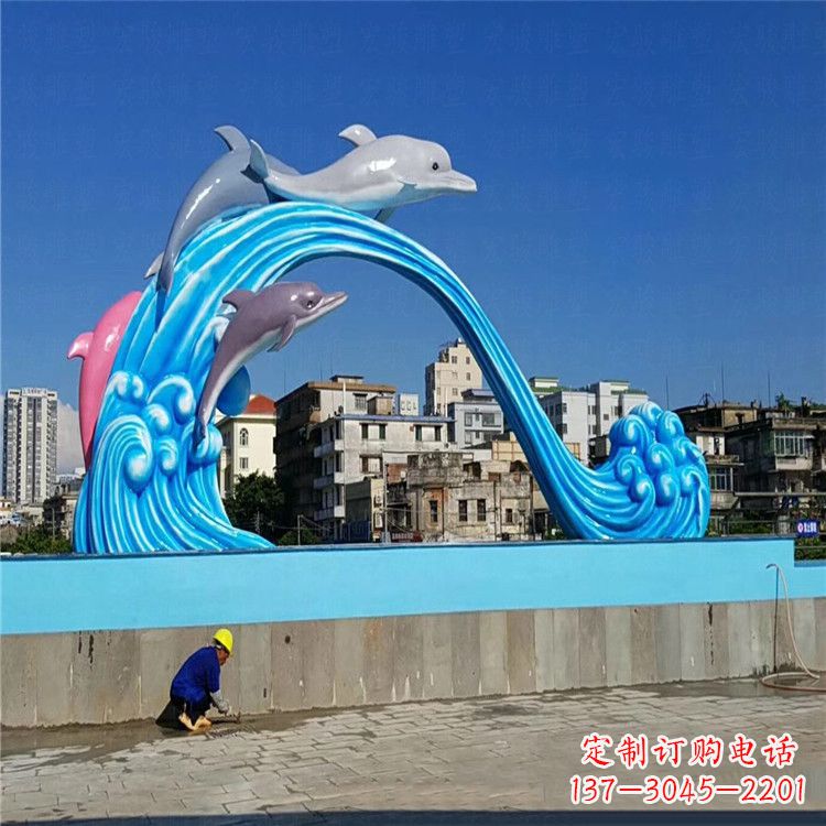 海南玻璃钢大型海豚雕塑游泳馆游乐场的精彩缤纷