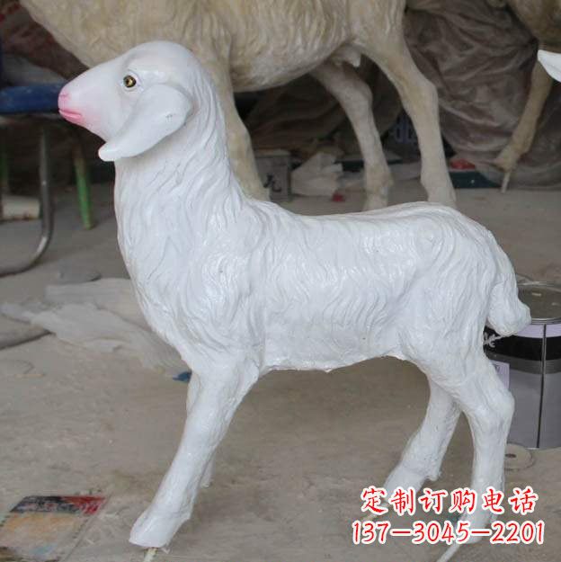 海南玻璃钢仿真小羊