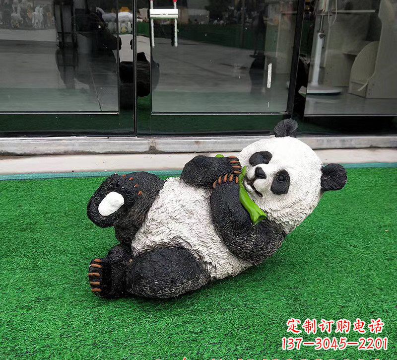 海南玻璃钢熊猫动物雕塑222