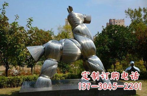 海南不锈钢草扎马雕塑