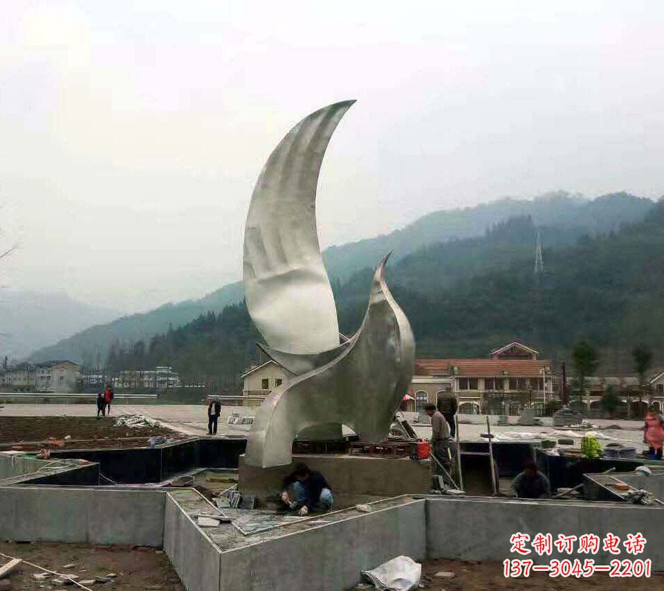 海南不锈钢抽象鸽子雕塑1