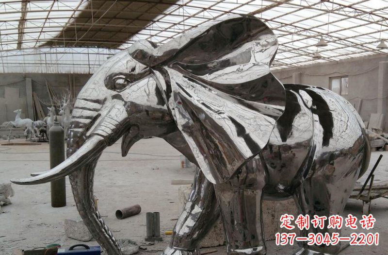 海南不锈钢大象传承与美的结合