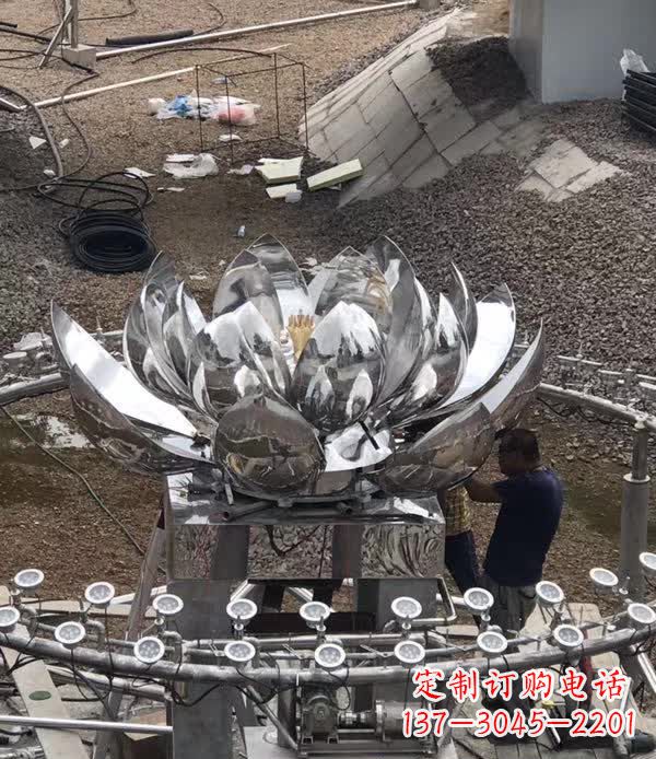 海南不锈钢锻造荷花景观雕塑112