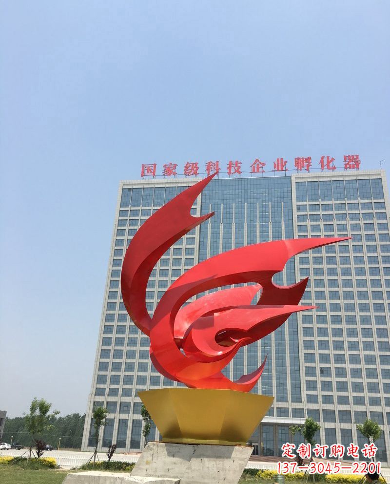 海南不锈钢凤凰雕塑一种具有传统文化内涵的艺术品