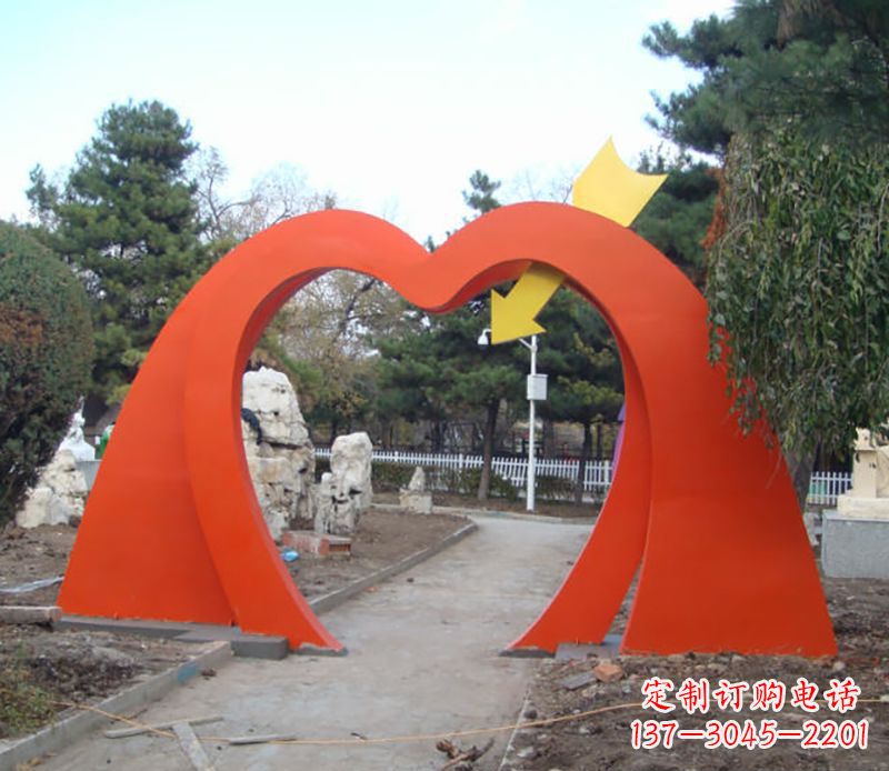 海南不锈钢拱门雕塑给空间增添灵动之美