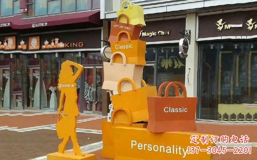 海南街头景观购物袋雕塑