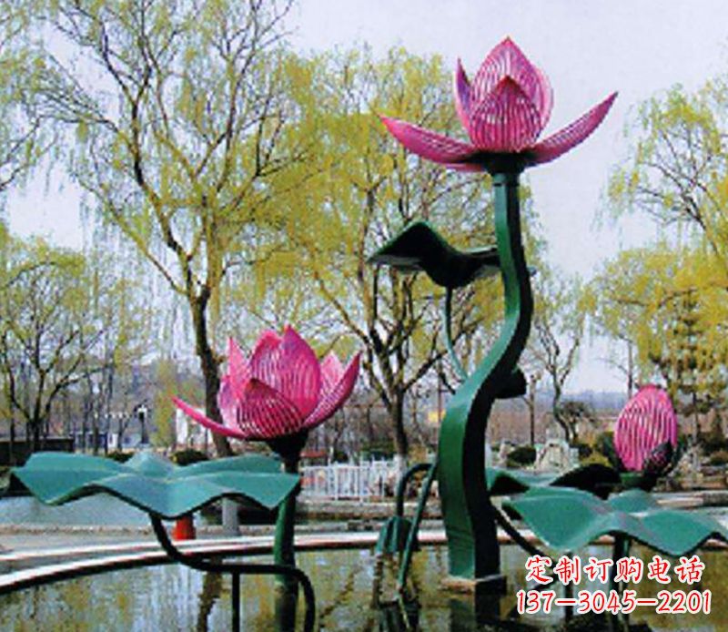 海南不锈钢荷花雕塑美丽的自然之美