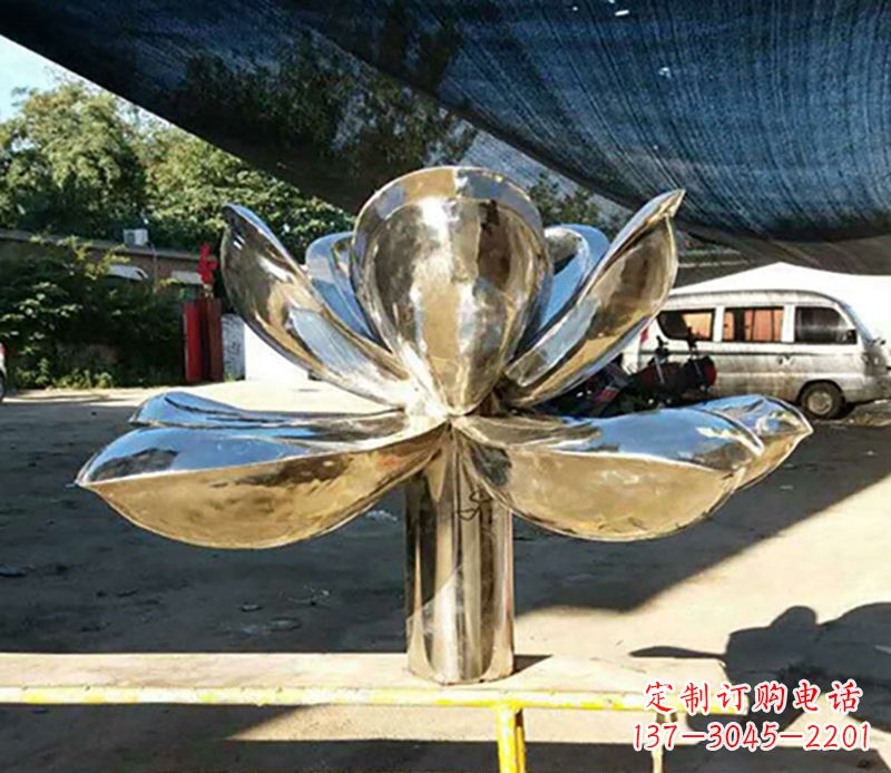 海南不锈钢荷花雕塑——彰显小区景观之美