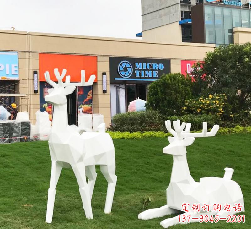 海南不锈钢小鹿雕塑艺术之美