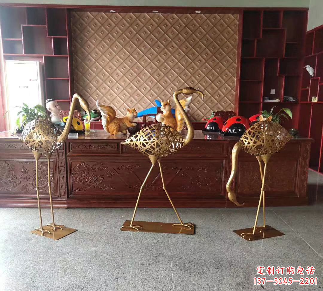 海南不锈钢火烈鸟雕塑——熠熠生辉