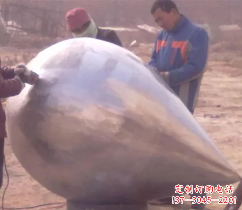 海南不锈钢水滴雕塑精致美丽的艺术品