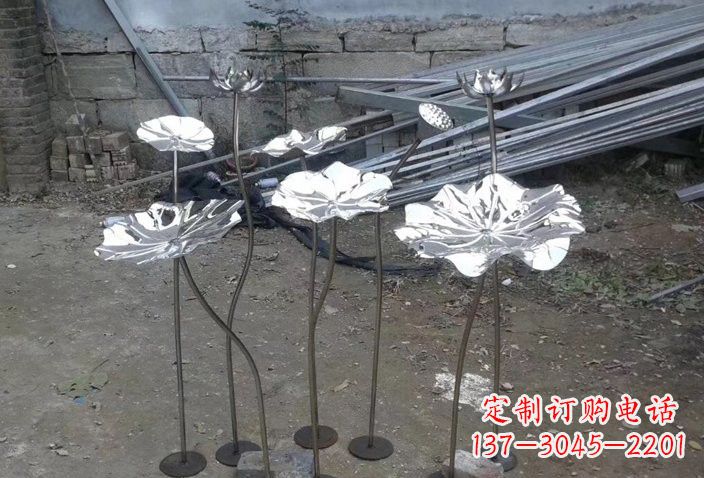 海南不锈钢荷叶雕塑给园林增添美感