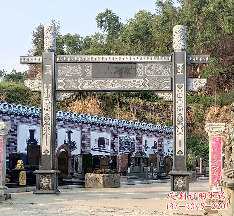 海南古村牌坊雕塑精湛技艺的经典之作