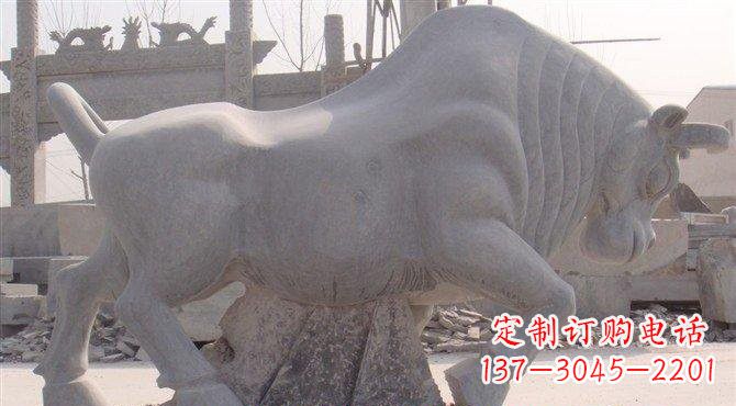 海南大理石牛雕塑——让你家里充满独特艺术气息