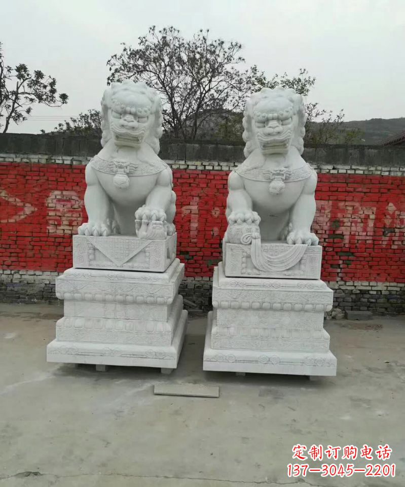海南大理石狮子雕塑,精致而壮观