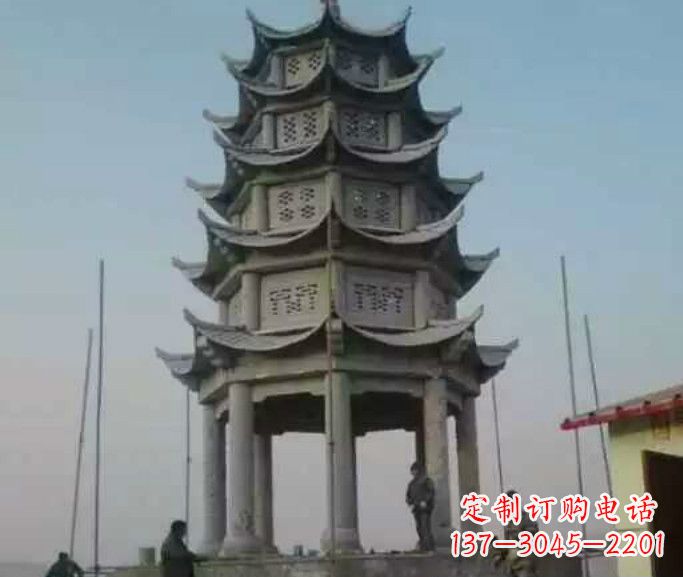 海南精美绝伦的多层凉亭石雕