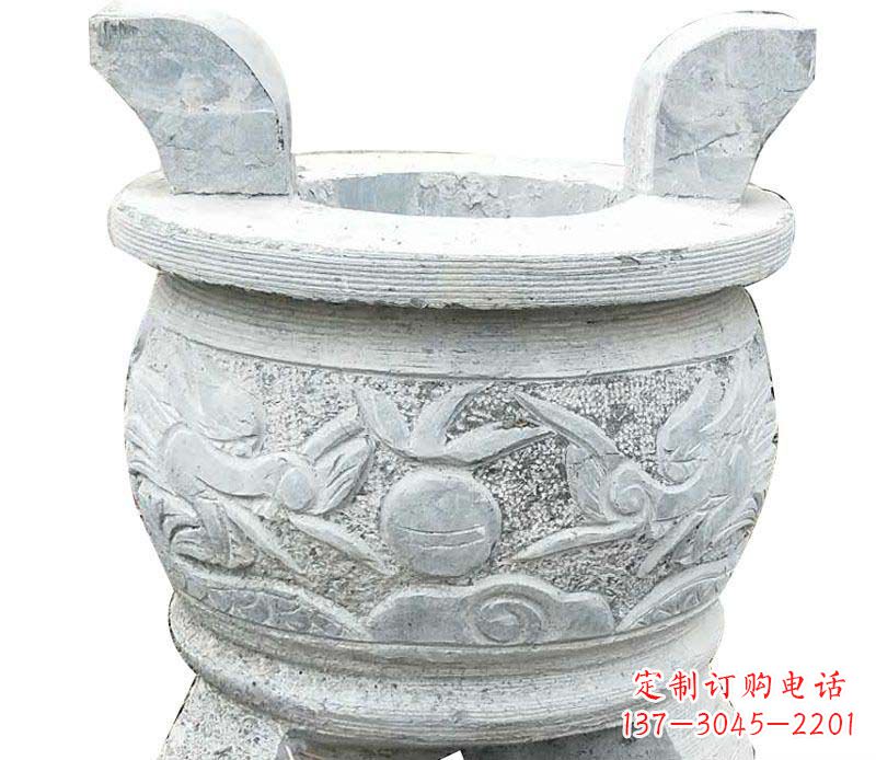海南精美仿古三足香炉石雕