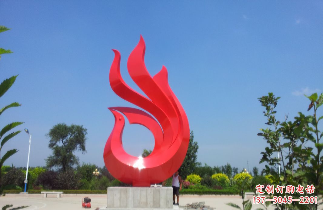 海南精美绝伦的凤凰不锈钢抽象雕塑