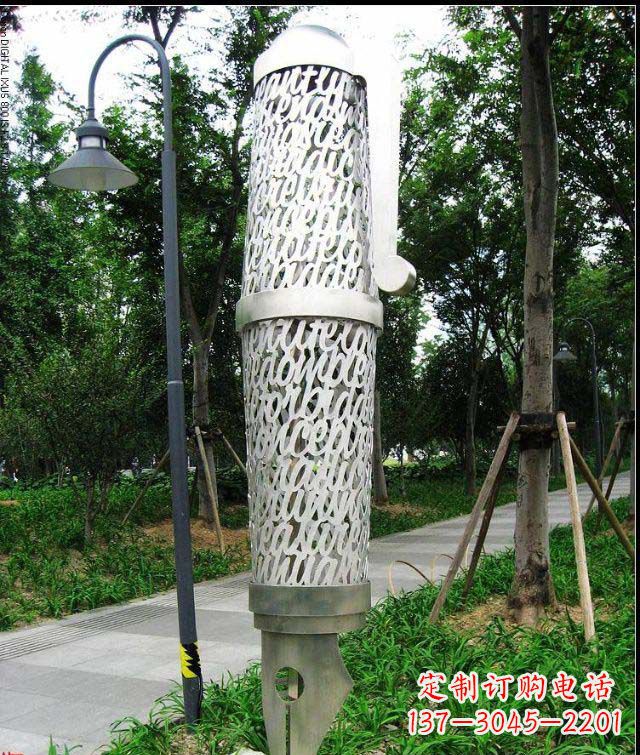 海南公园和空间绚丽抽象钢笔雕塑