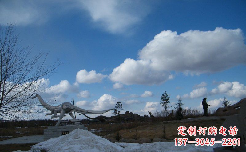 海南超大不锈钢动物恐龙雕塑