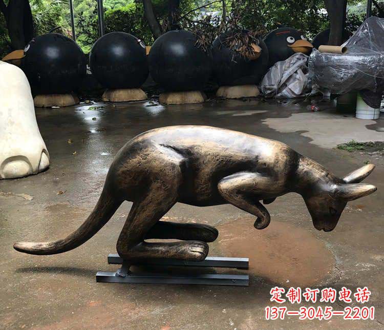 海南中领雕塑袋鼠铜雕