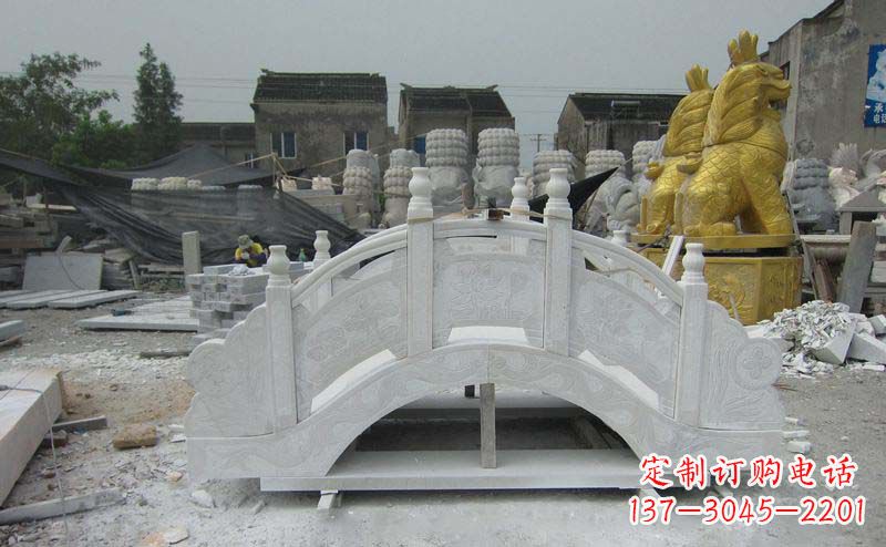 海南精美的大理石拱桥雕塑