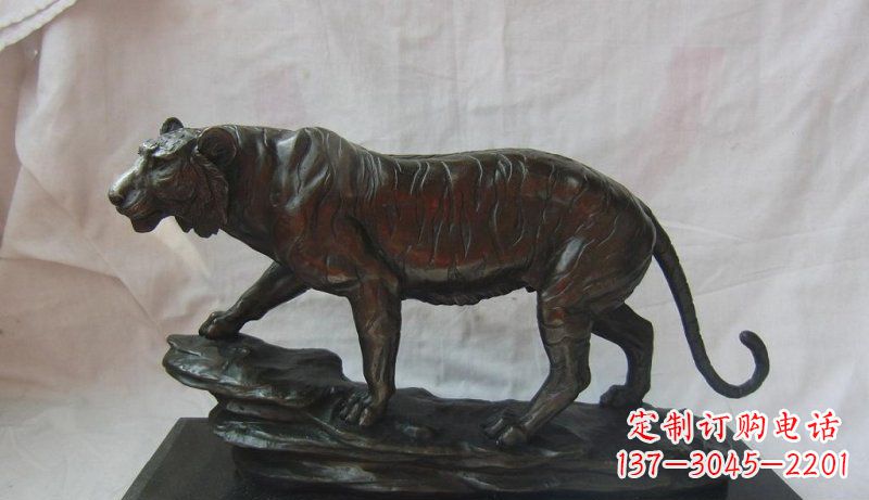 海南高质量老虎铜雕