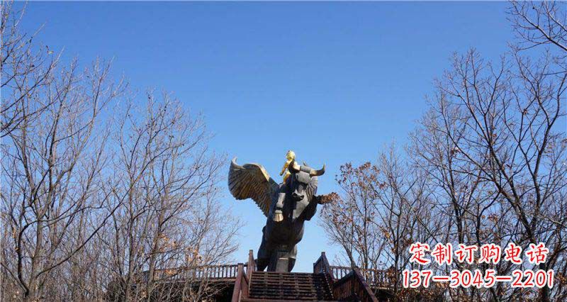海南精美铜雕雕塑——可爱小男孩站在飞牛上