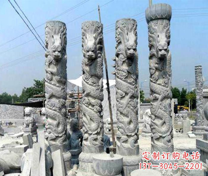 海南浩大神秘的龙柱石雕
