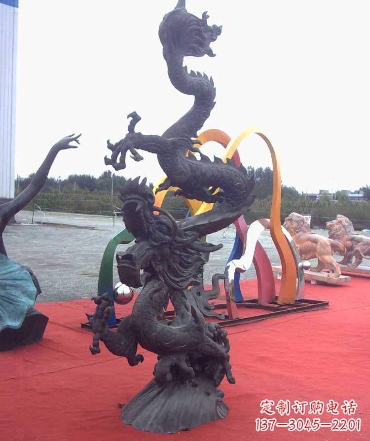 海南广场神龙铜雕