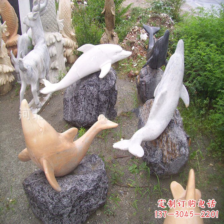 海南海豚石雕塑