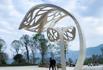 海南精致的不锈钢树叶雕塑
