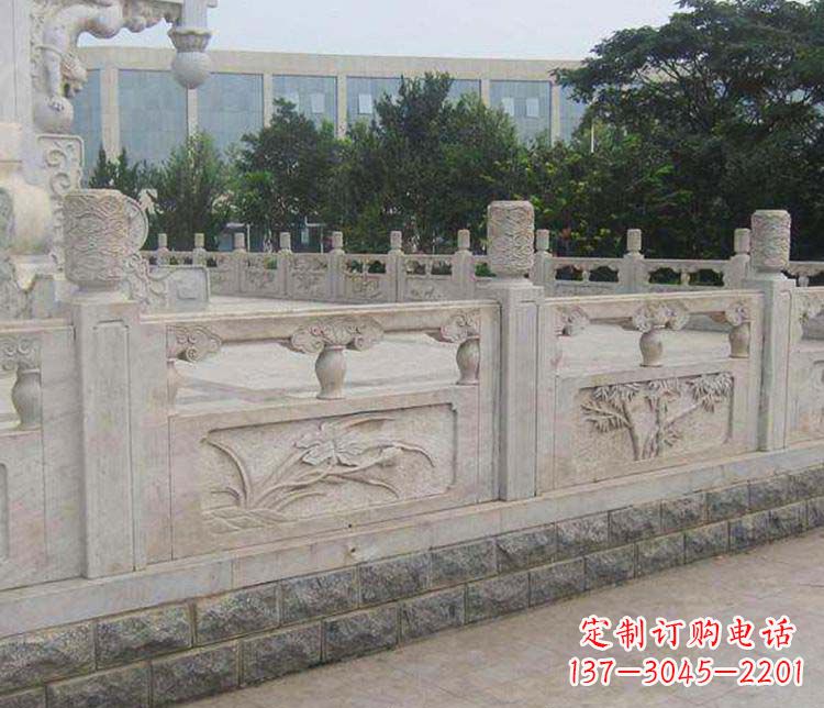 海南中领雕塑:精美石材栏板雕塑