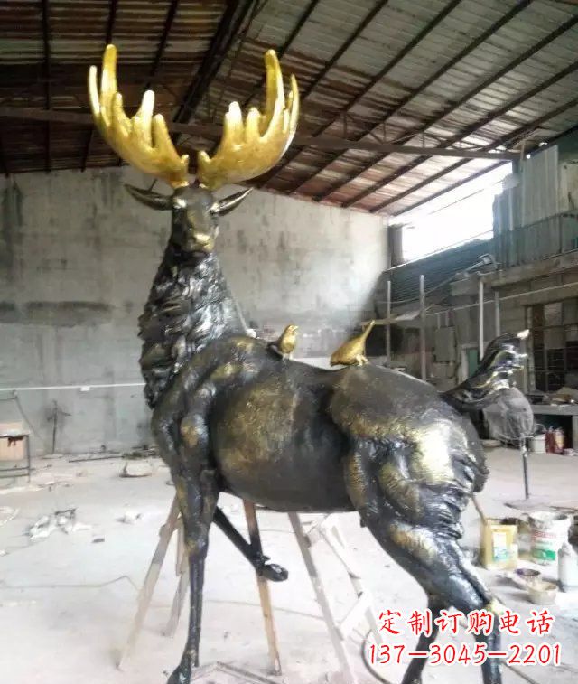 海南精美羚羊铜雕,打造您独一无二的家居装饰