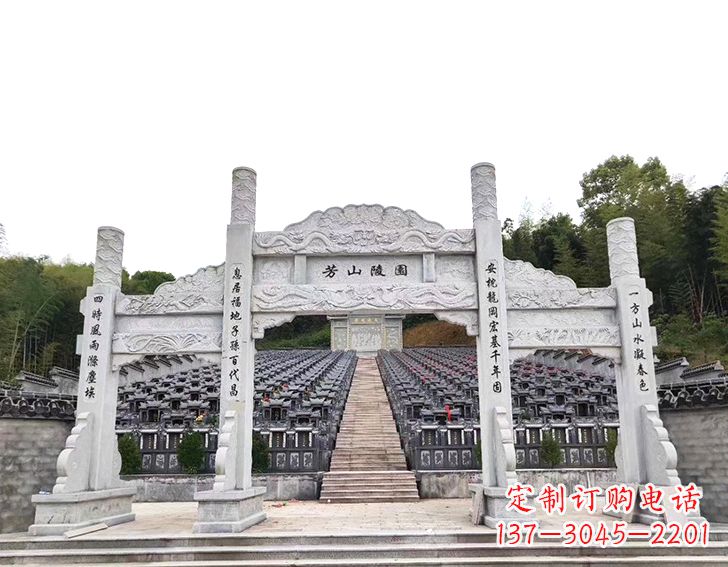 海南精致雕刻的三门石牌坊雕塑