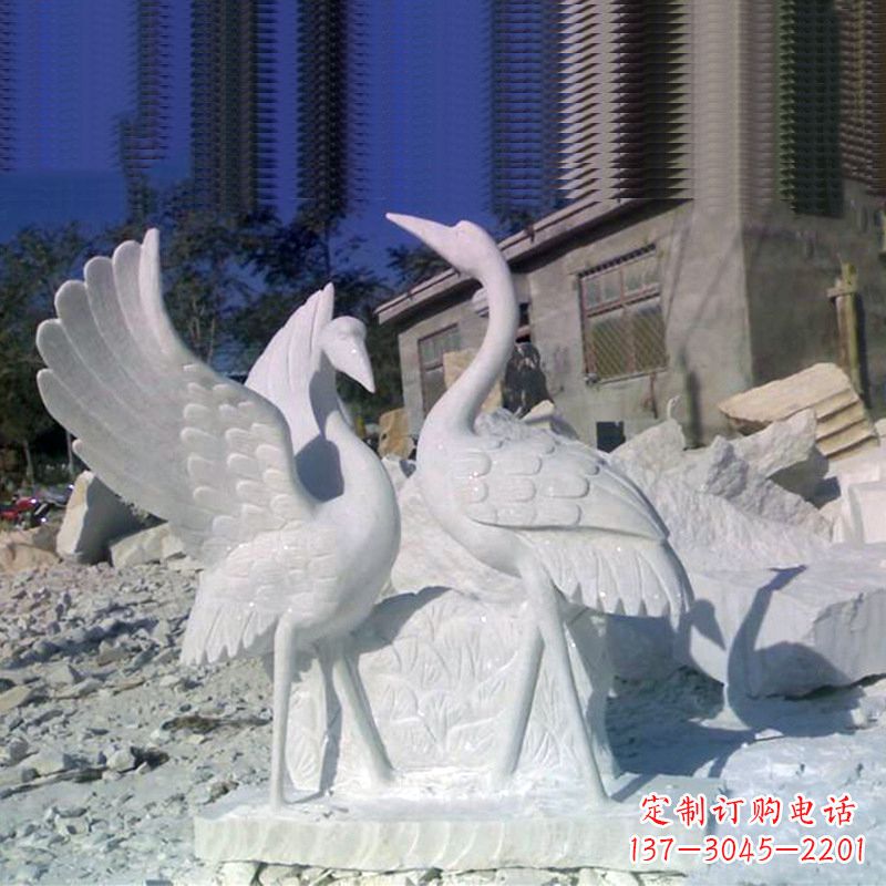 海南石雕仙鹤低头