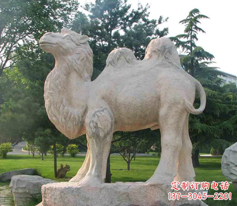 海南石头骆驼雕塑