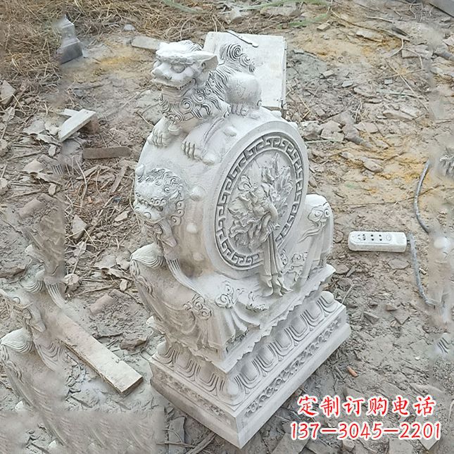 海南双龙石雕门墩汉白玉狮子头