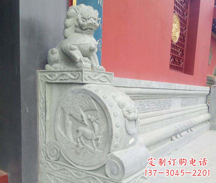 海南寺庙景观狮子石门墩抱鼓石