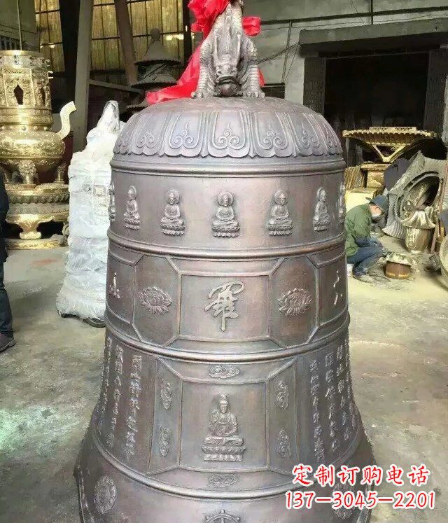 海南寺庙铜雕钟铸铜钟雕塑
