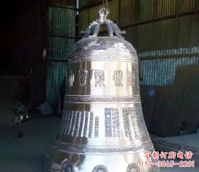 海南寺庙铸铁铜钟雕塑