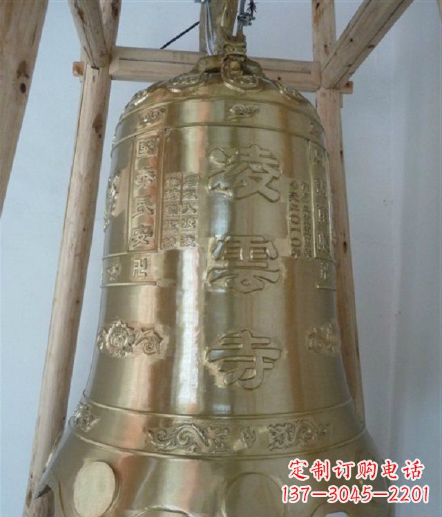 海南寺庙铸铜钟雕塑 (2)