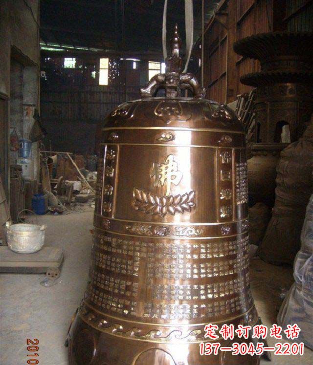 海南寺庙铸铜钟铜雕