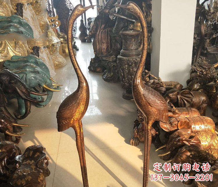 海南铜雕仙鹤踩龟雕塑摆件