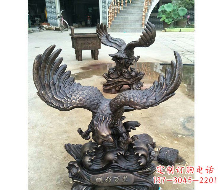 海南铜雕园林飞鹰动物雕塑