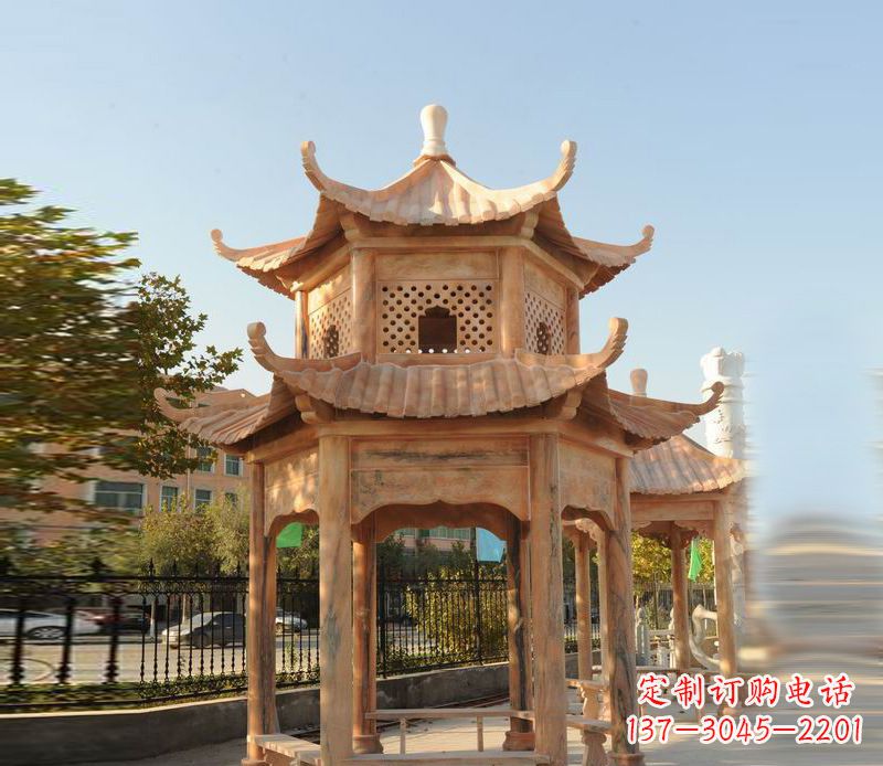 海南晚霞红景区休息凉亭