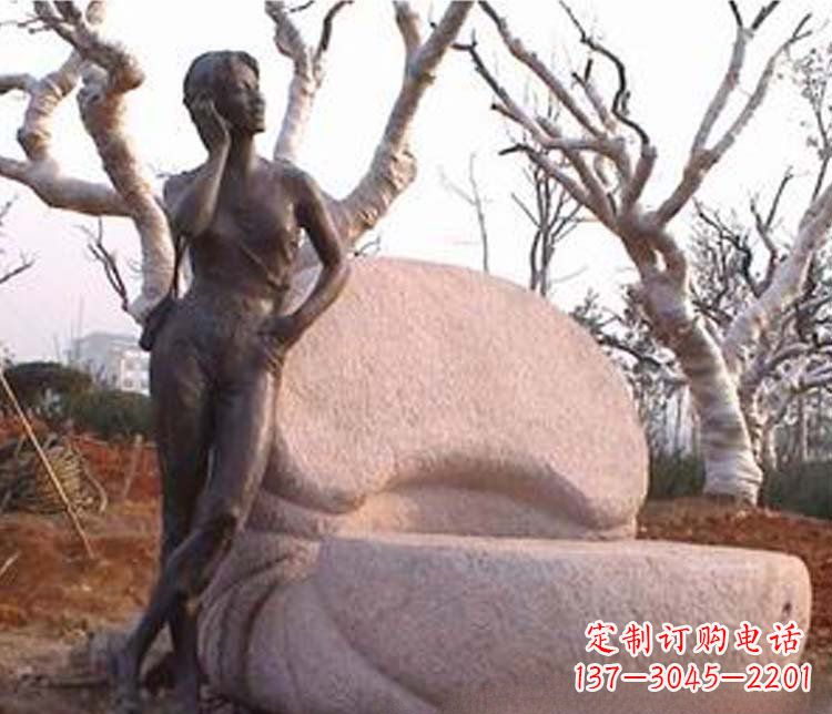 海南现代女人打电话铜雕