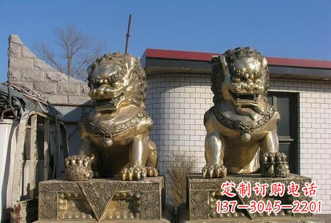 海南铸铜狮子雕塑