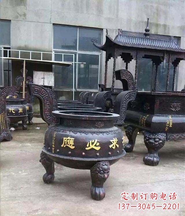 海南铸铜寺庙香炉铜雕